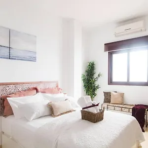 Compas Apartment